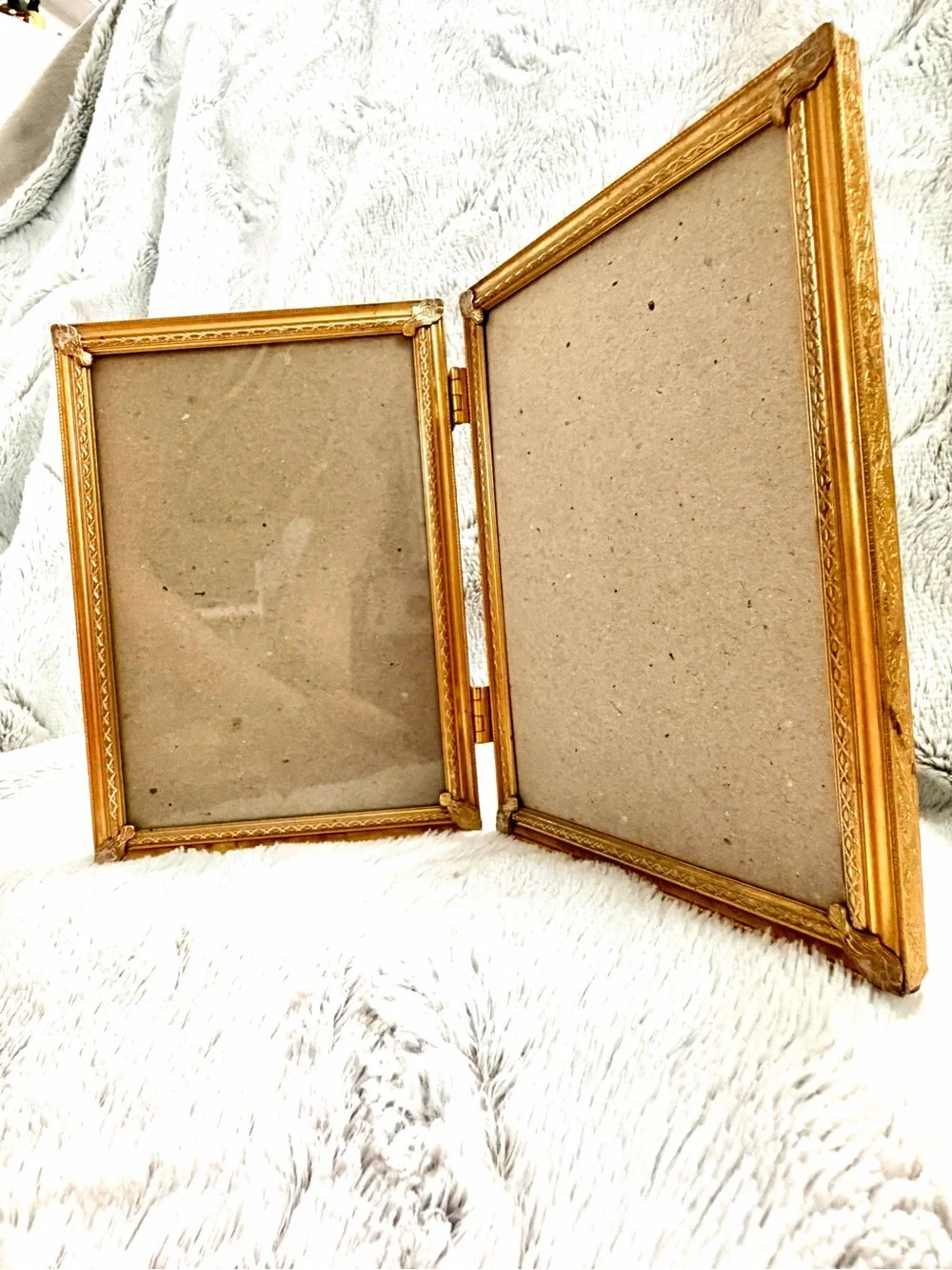 Vintage Hollywood Regency Gold Tone Bifold Double Frame